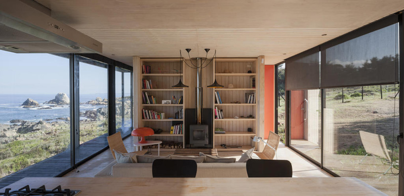 felipe-assadi-arquitectos-casa-remota-remote-house-pichicuy-chile-designboom-02
