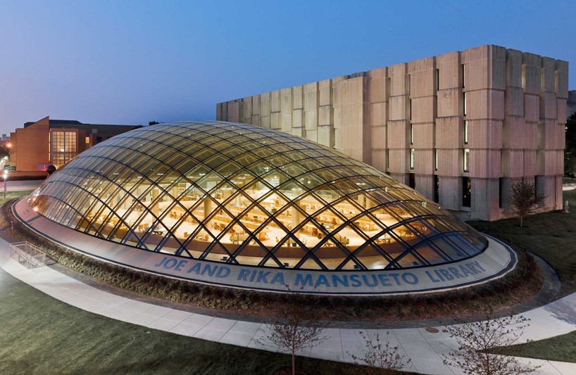 francisco-gonzalez-pulido-jahn-director-interview-designboom-X7