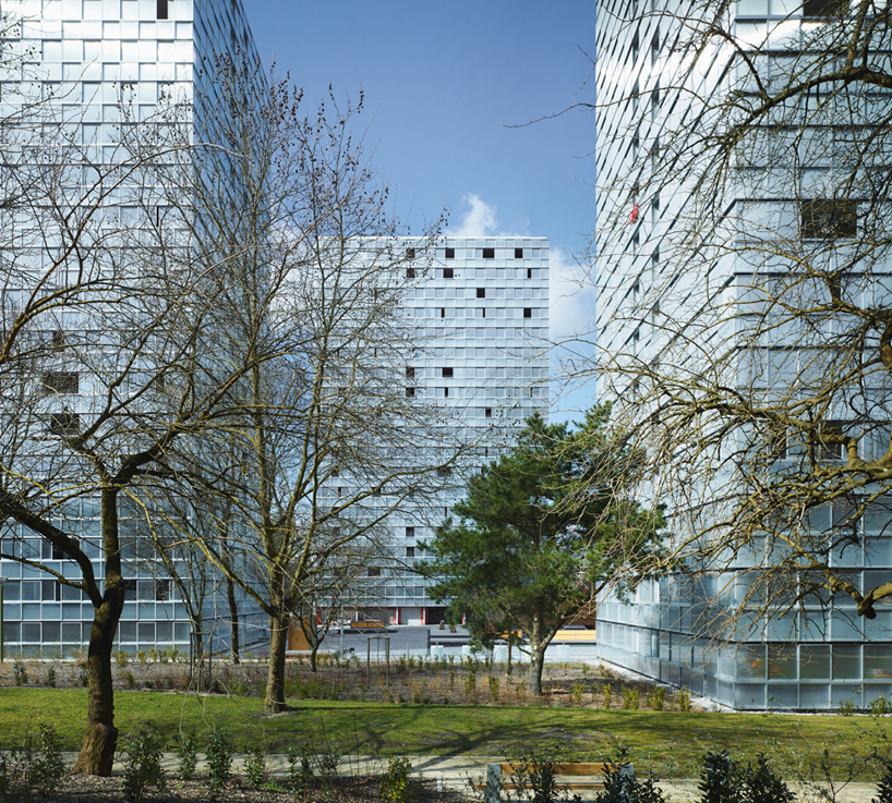 lan-architecture-saint-hilaire-france-designboom-02