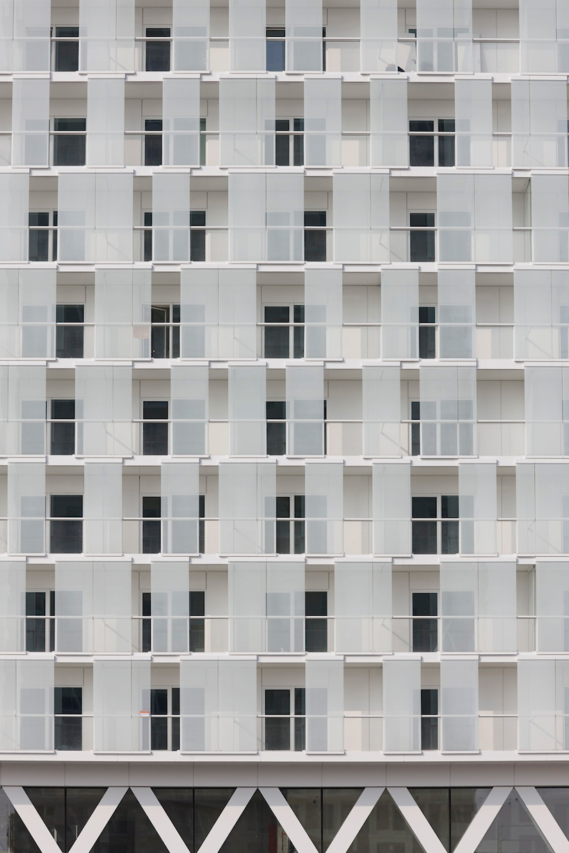 studio-farris-park-tower-antwerp-belgium-designboom-02