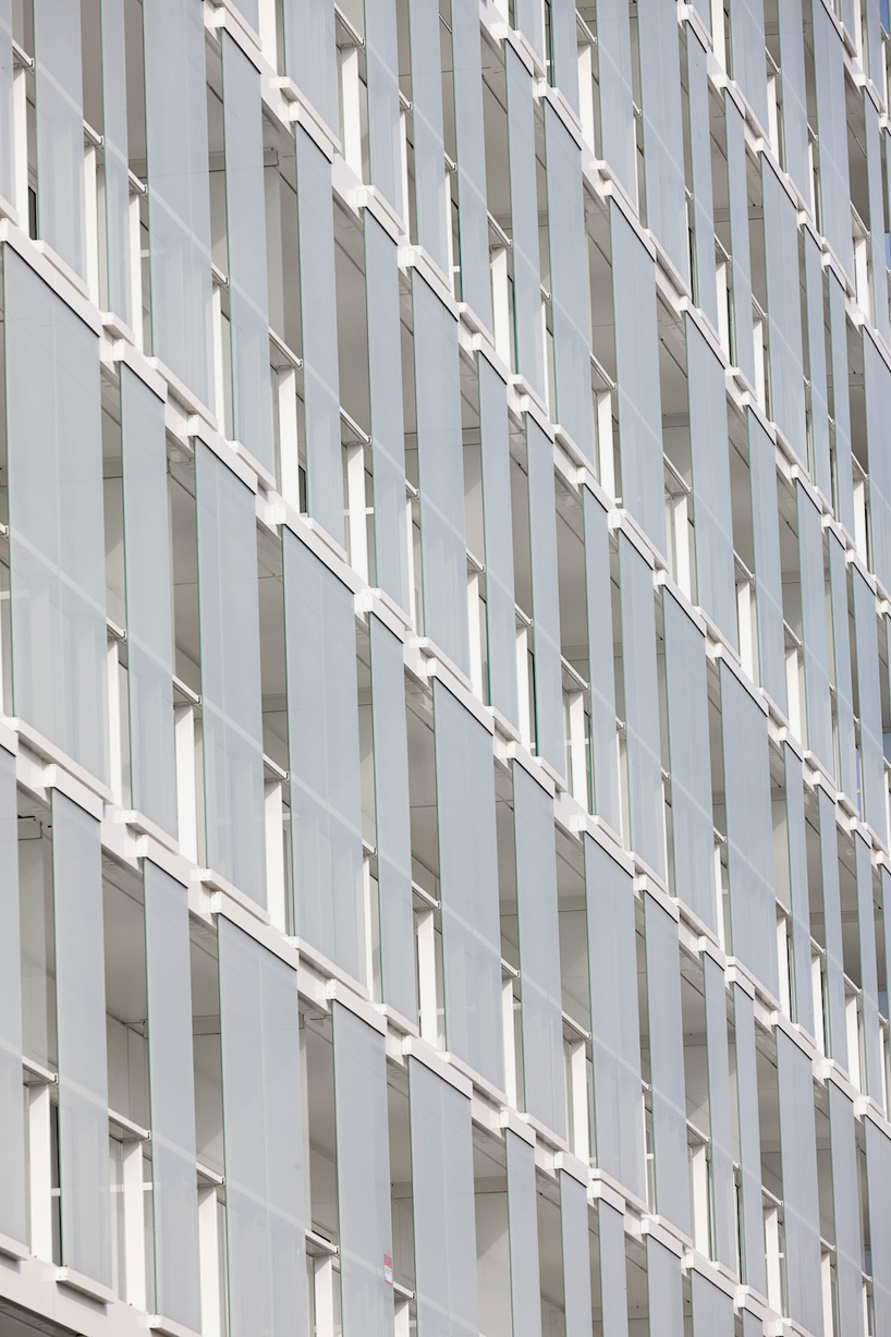 studio-farris-park-tower-antwerp-belgium-designboom-02