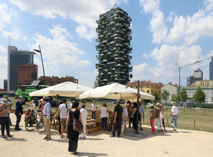wheatfield-in-porta-nuova-milan_designboom_008