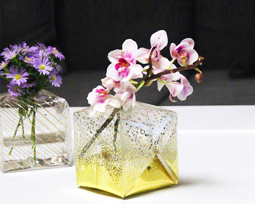 ODDD transforms 2D graphics into 3D forms with O2 vase collection