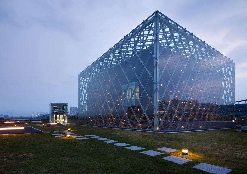 SAMOO-architects-presidential-archive-of-korea-designboom-02