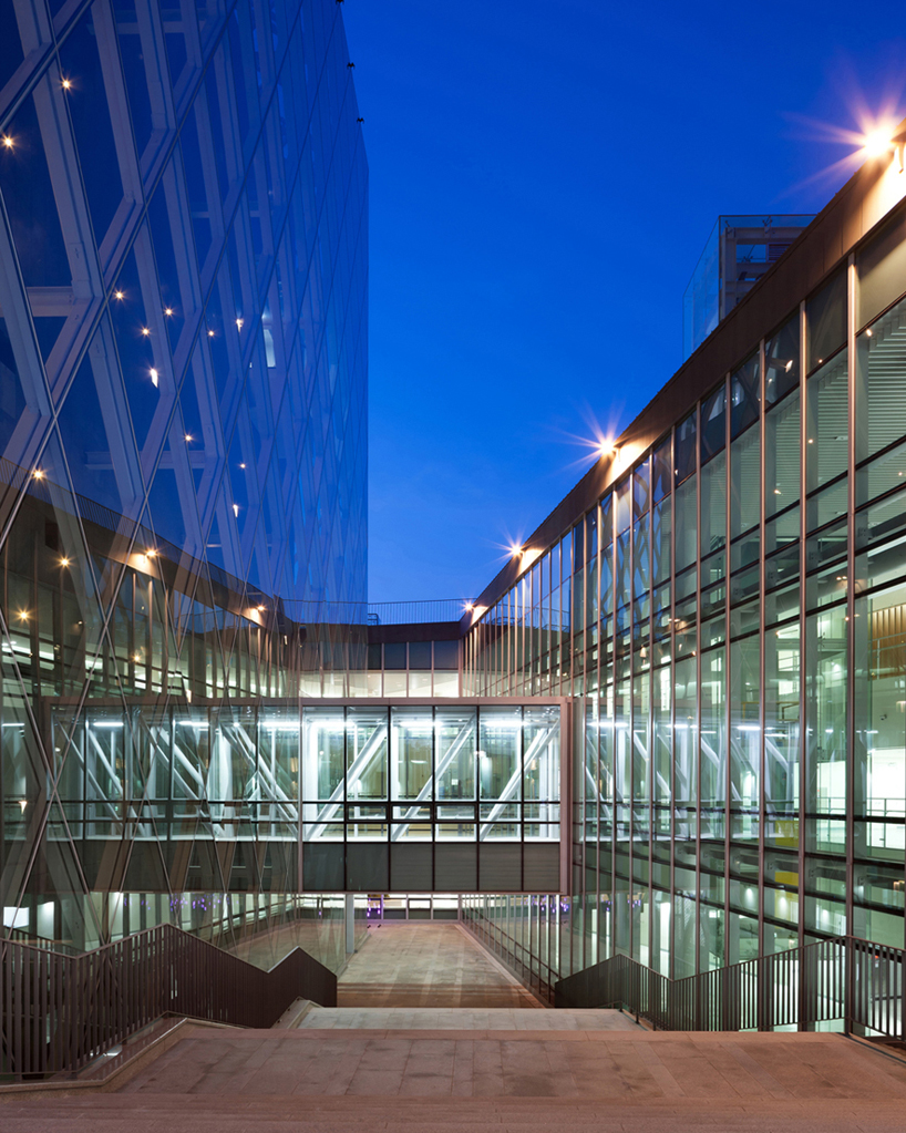 SAMOO-architects-presidential-archive-of-korea-designboom-02