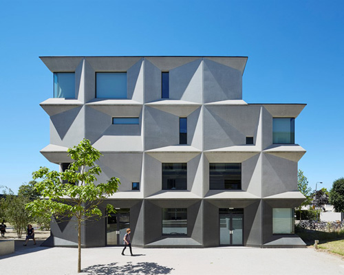 burntwood school by allford hall monaghan morris wins 2015 RIBA stirling prize