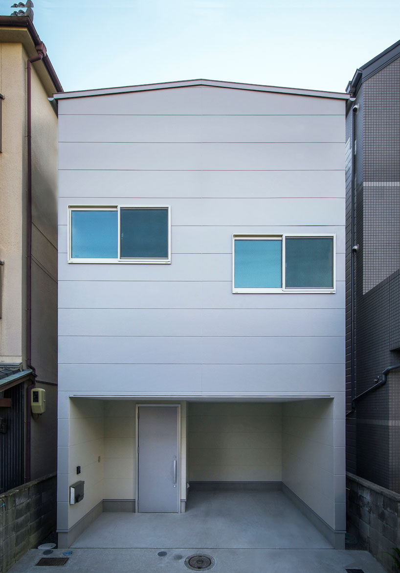 coo-planning-house-in-sayama-osaka-japan-designboom-02