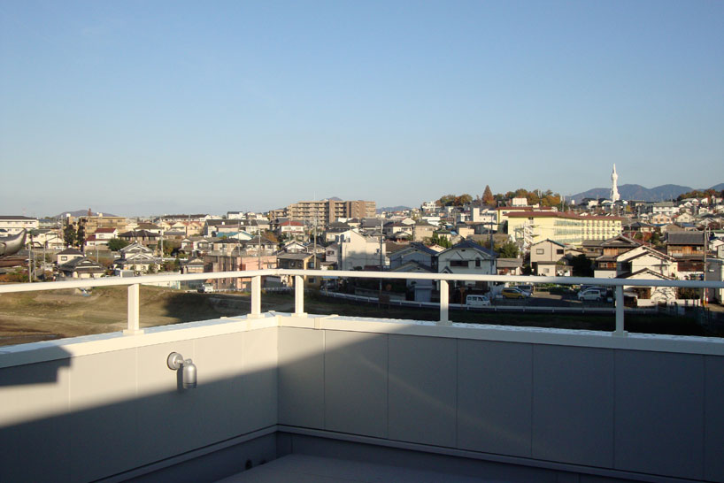 coo-planning-house-in-sayama-osaka-japan-designboom-02