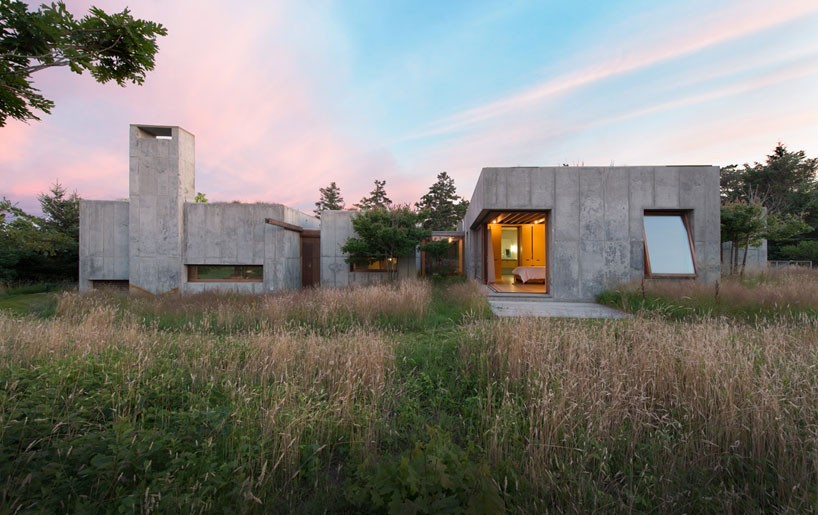 peter rose constructs martha's vineyard property as movable concrete blocks