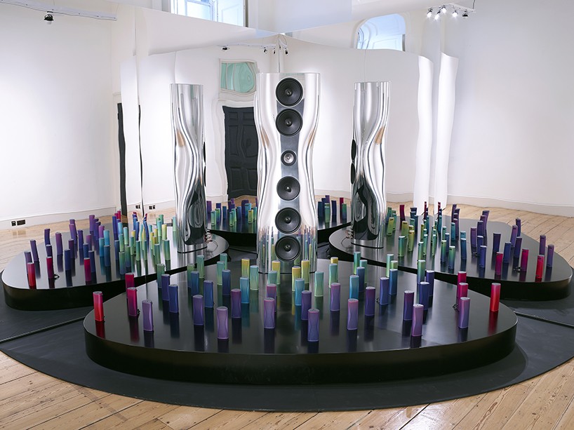 Lovegrove KEF Somerset House 21-09-15196880[4]