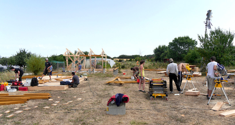 bruit du frigo le paradis vert community garden designboom