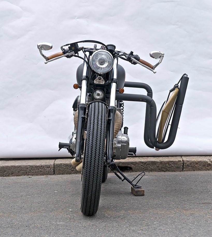 deus-ex-machina-the-red-pill-motorcycle-surfboard-designboom-04