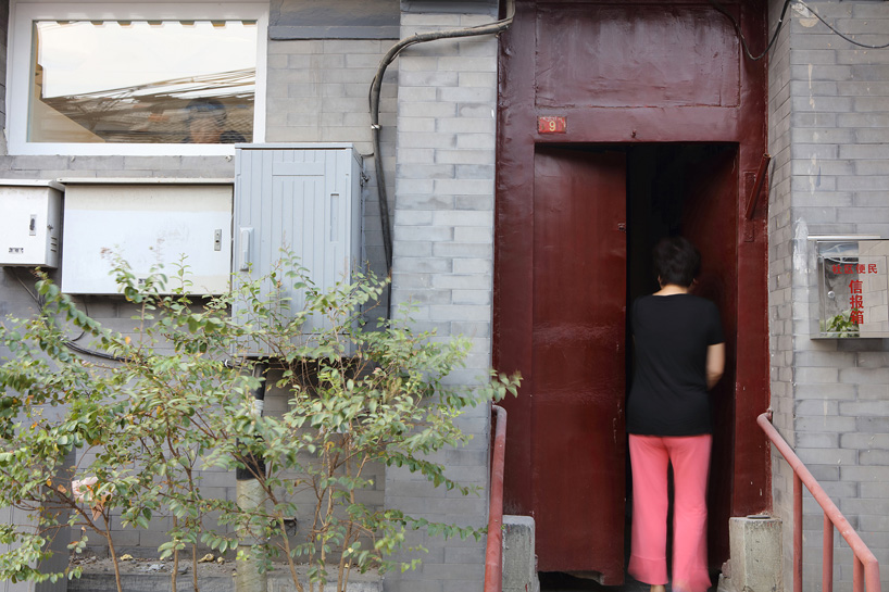 beijing design week 2015 humble-hostel-mobile-wall-hutong-courtyard-dalishar