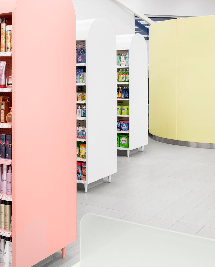 jean-lessard-architects-uniprix-pharmacy-montreal-designboom-02