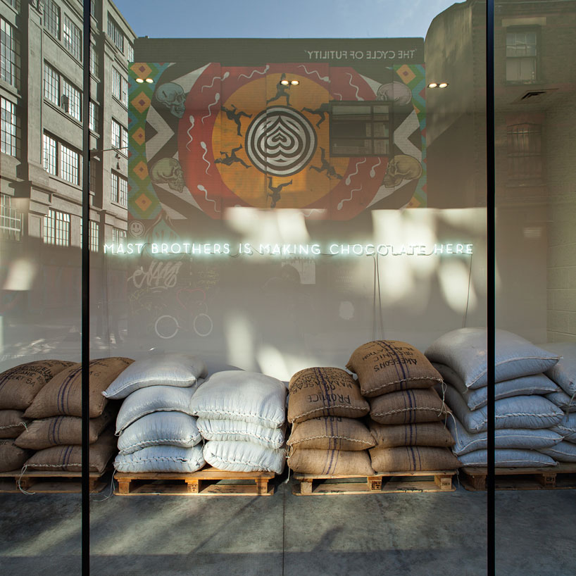 mast-brothers-shoreditch-store-london-designboom-02