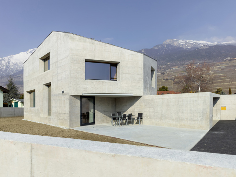 savioz fabrizzi architectes maison fabrizzi conthey switzerland designboom