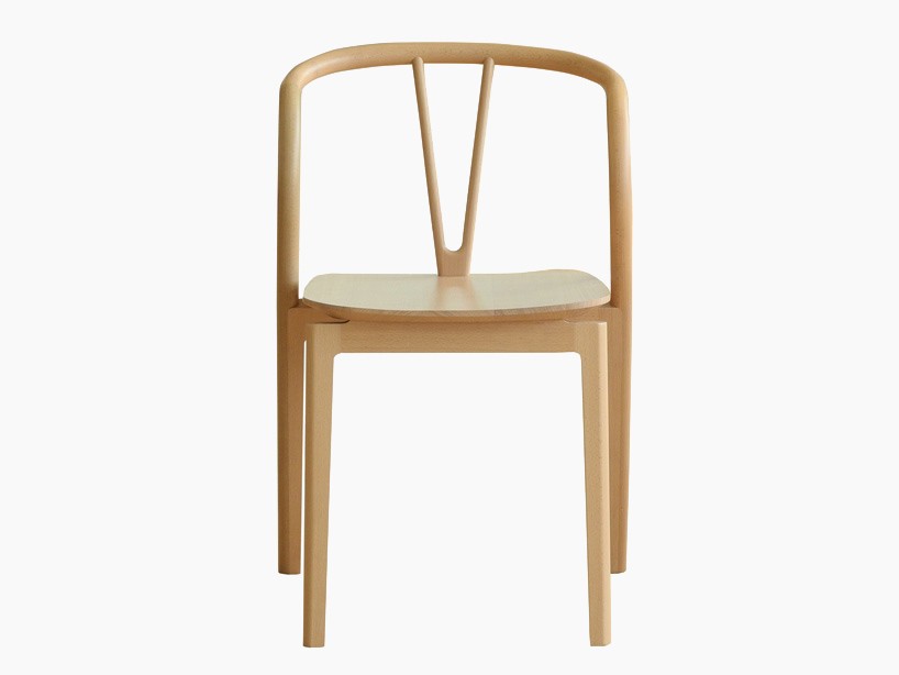 tomoko azumi ercol flow chair designboom