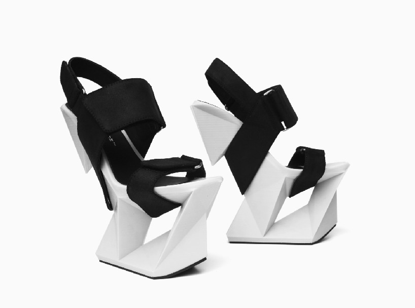 united-nude-3D-systems-3D-printed-ice-shoes-designboom-02