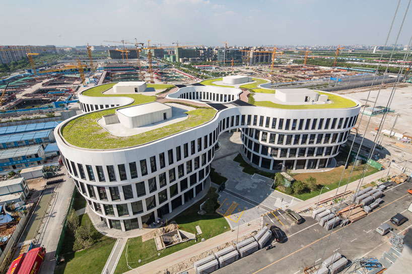 MVRDV-hongqiao-flower-building-shanghai-designboom-02