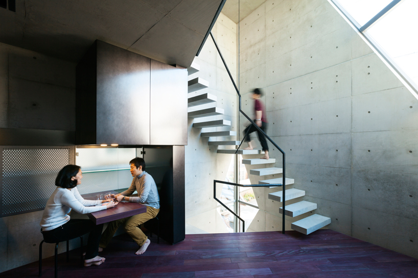 atelier-tekuto-t-torso-c-house-japan-designboom-02