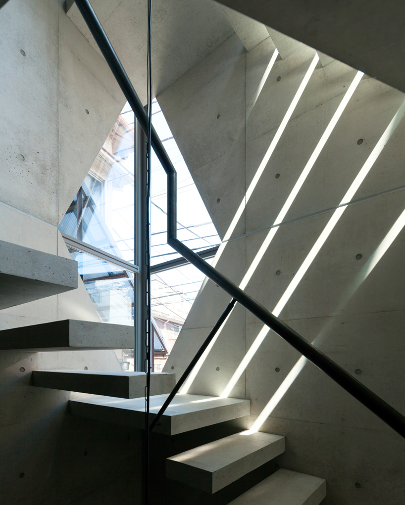 atelier-tekuto-t-torso-c-house-japan-designboom-02