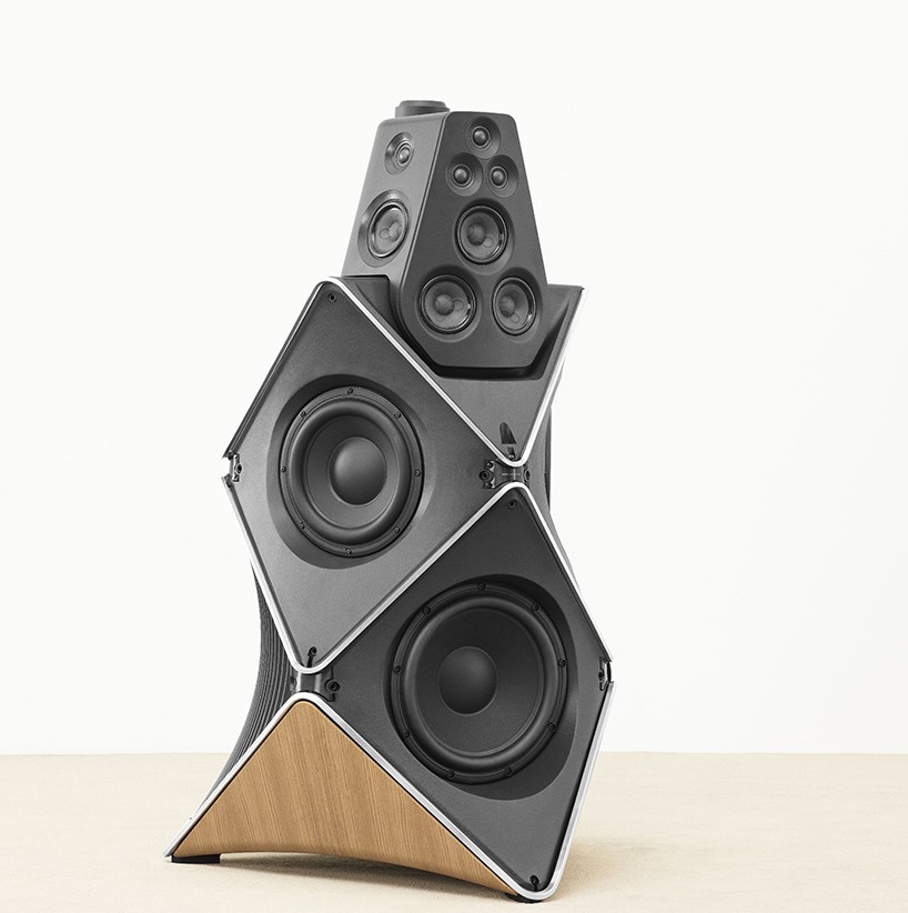 bang-and-olufsen-beolab-90-speakers-designboom-06-818x822.jpg