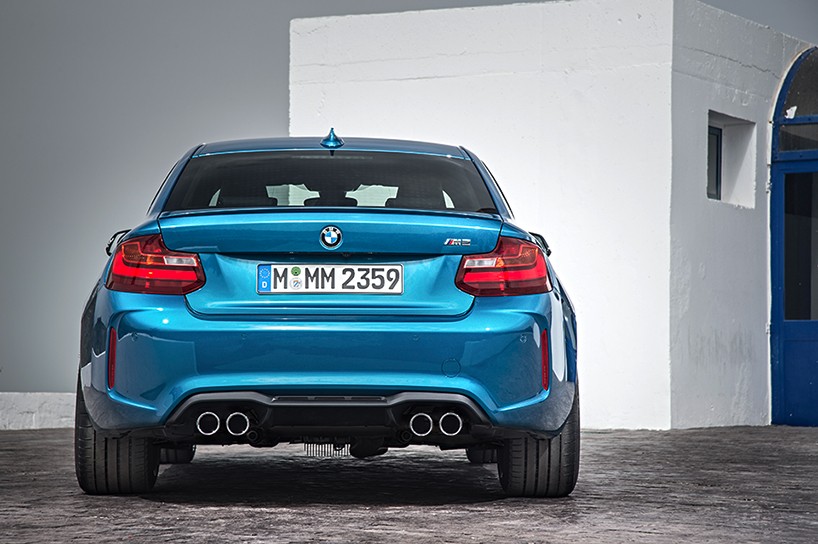 bmw-m2-coupe-designboom-04