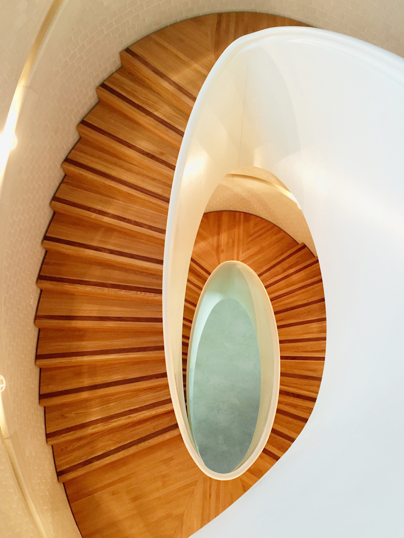 caruso st john damien hirst newport street gallery london designboom