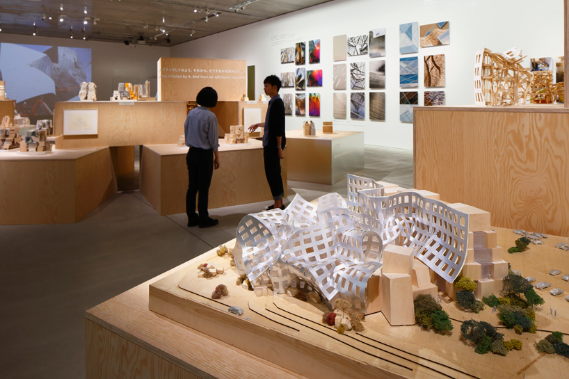 frank gehry i have an idea exhibition design sight toyko designboom