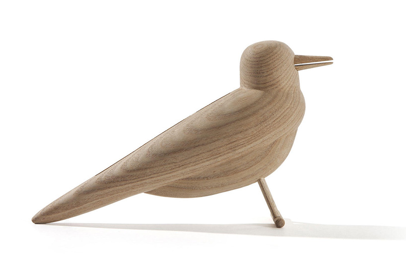 jaime hayon_VILLA LE LAC PAULOWNIA_cassina_designboom_004