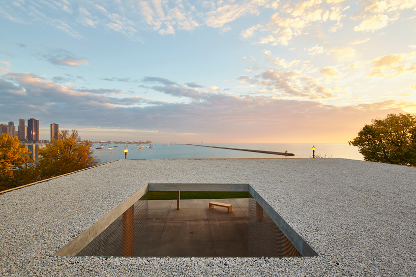lakefront kiosk chicago horizon ultramoderne chicago architecture biennial designboom