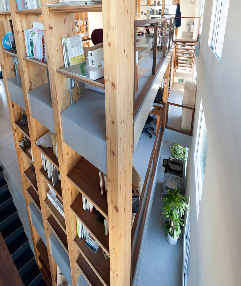 mamiya-shinichi-design-studio-pillar-grove-nagoya-japan-designboom-02