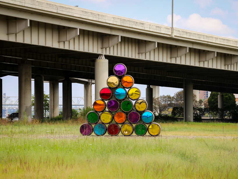 mark-reigelman-upriver-downriver-louisville-designboom-05