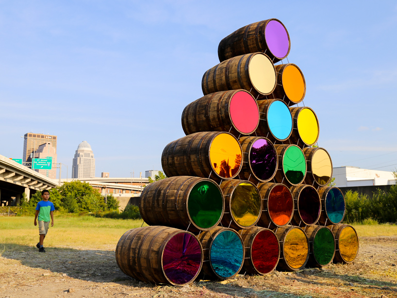 mark-reigelman-upriver-downriver-louisville-designboom-19