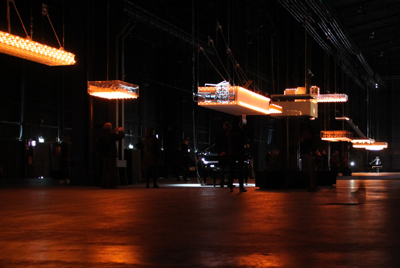 philippe-parreno-hypothesis-hangar-bicocca-designboom-17