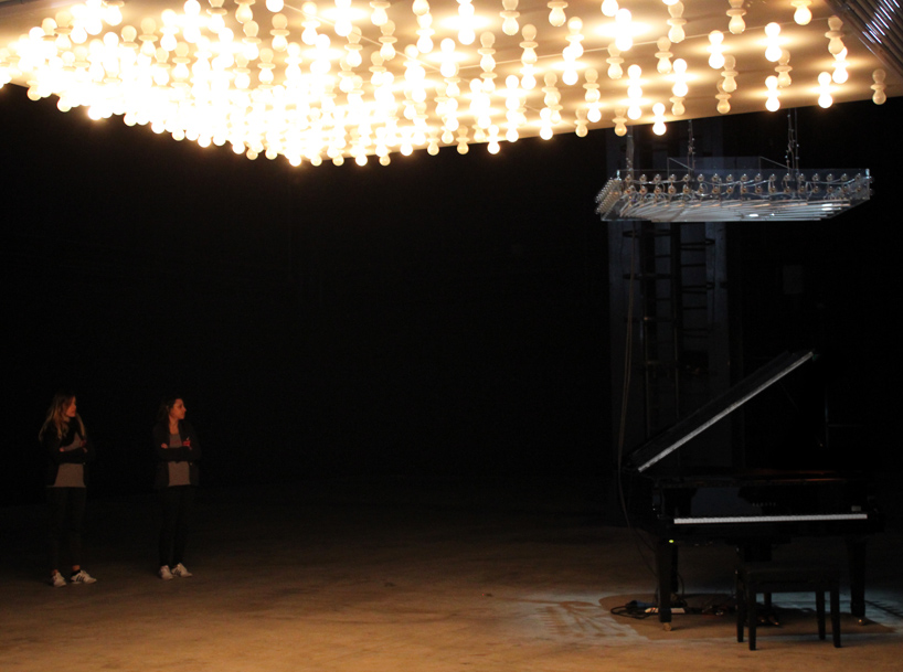 philippe-parreno-hypothesis-hangar-bicocca-designboom-22