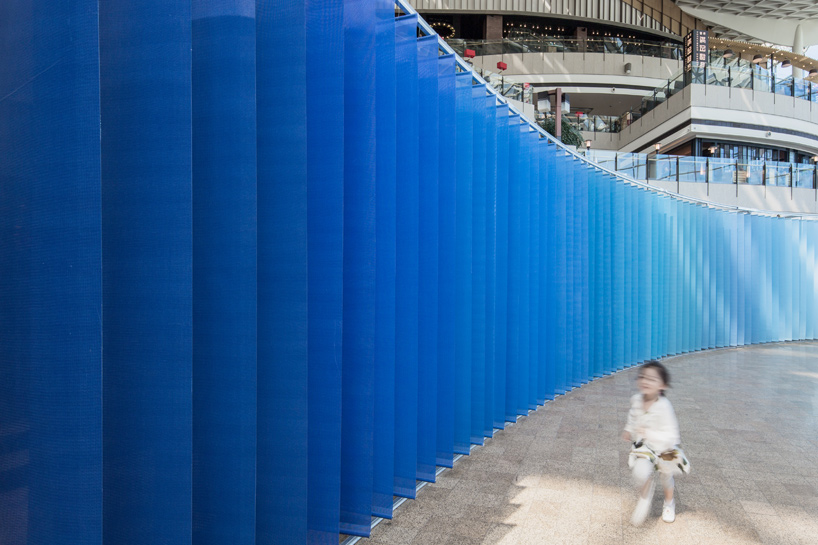 studio O symphony of blues installation beijing design week 2015 designboom