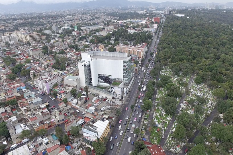 ten-arquitectos-enrique-norten-centro-university-campus-mexico-city-designboom-13