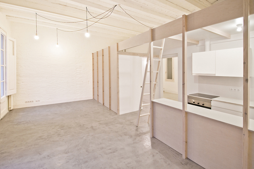 2-dwellings-at-tamarit-st-carles-enrich-barcelona-designboom-02