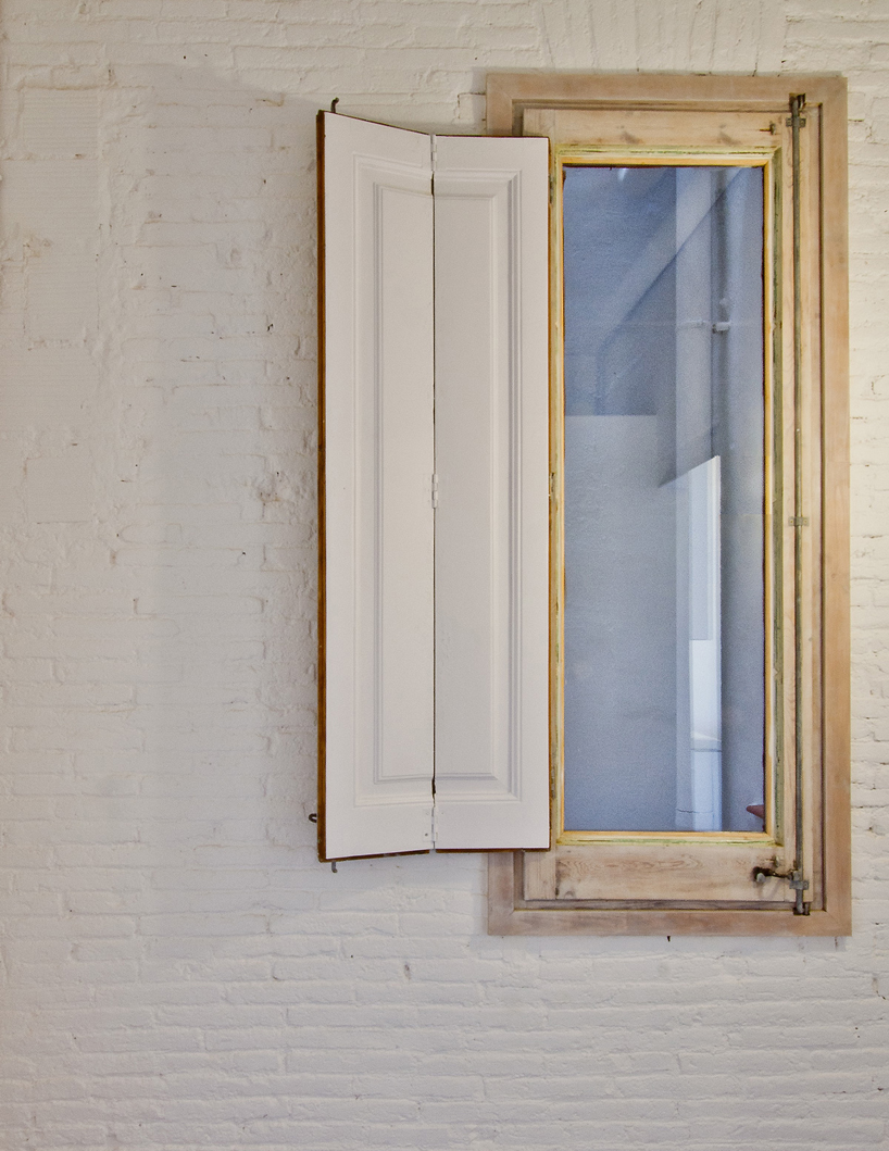 2-dwellings-at-tamarit-st-carles-enrich-barcelona-designboom-02