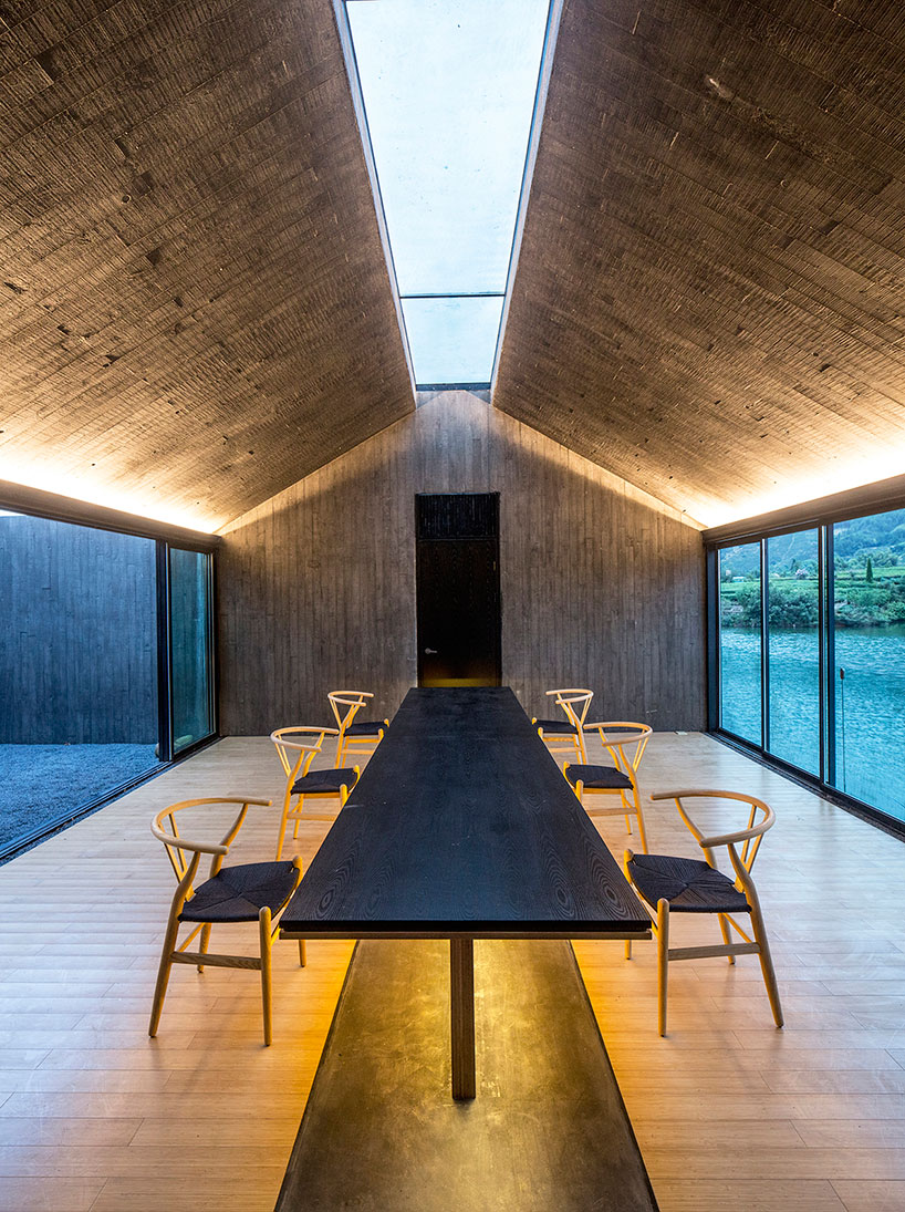 DnA architecture and design casts concrete damushan tea house