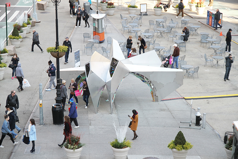 SOFTlab-nova-flatiron-holiday-installation-new-york-city-designboom-04