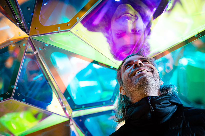 SOFTlab-nova-flatiron-holiday-installation-new-york-city-designboom-05