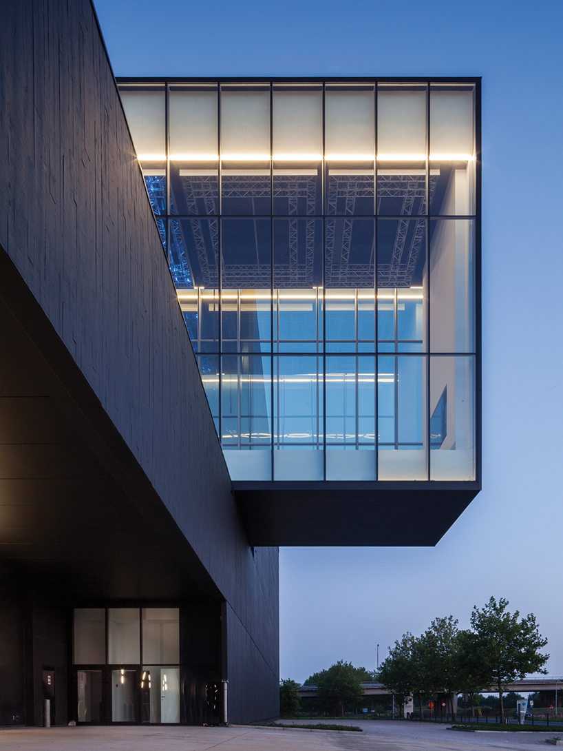 delta light headquarters belgium designboom 