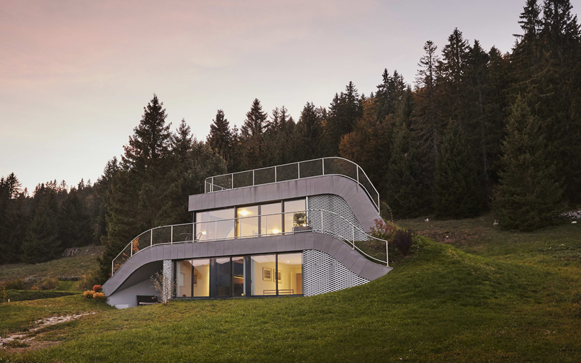julien de smedt JDS architects casa jura house france designboom