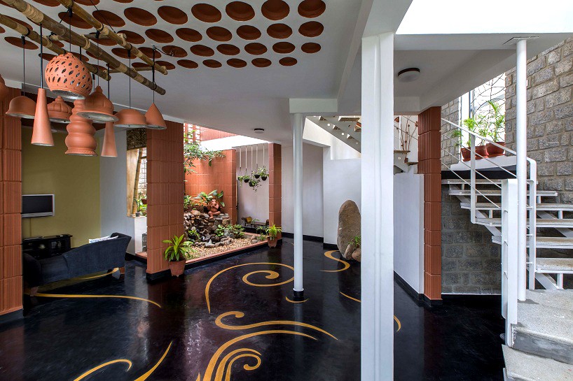 kham design  builds prasanna nairs residence in bangalore