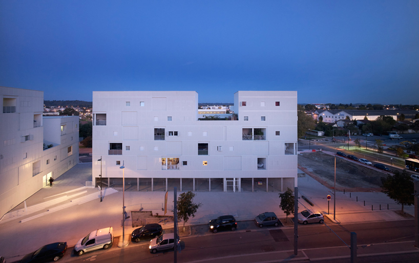 lan-architecture-carre-lumiere-residences-begles-south-west-france-02