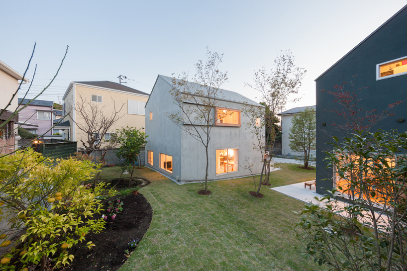 _naoya-kawabe-architect-&-associates-house-in-kamakura-zaimokuza-japan-designboom-02