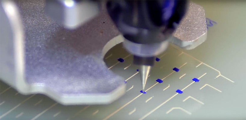 voltera-custom-circuit-printer-designboom-04