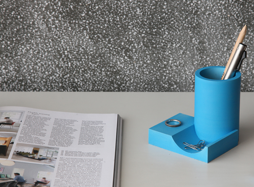 22designstudio merge desktop stationery set designboom 